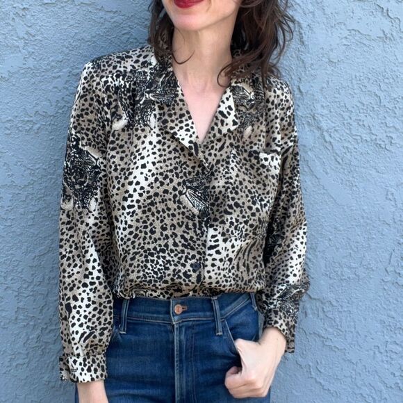 Vintage Cheetah Print Blouse Size petite large or medium 90s office siren top - Picture 2 of 9